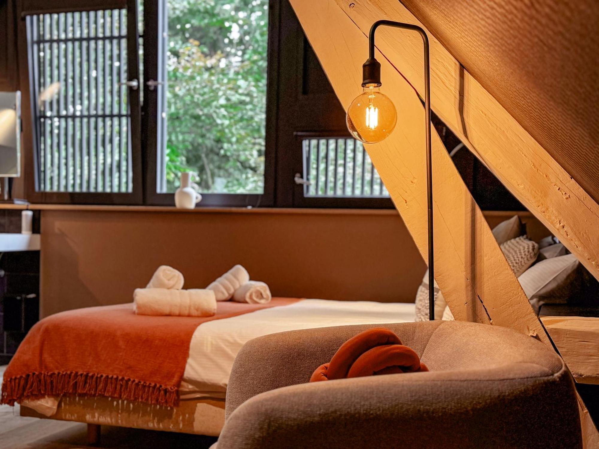 Hotel Le Manoir Marche-en-Famenne Bagian luar foto